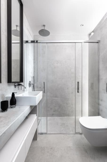 Deluxe Apartment In City Center, Steam Park Краков Экстерьер фото